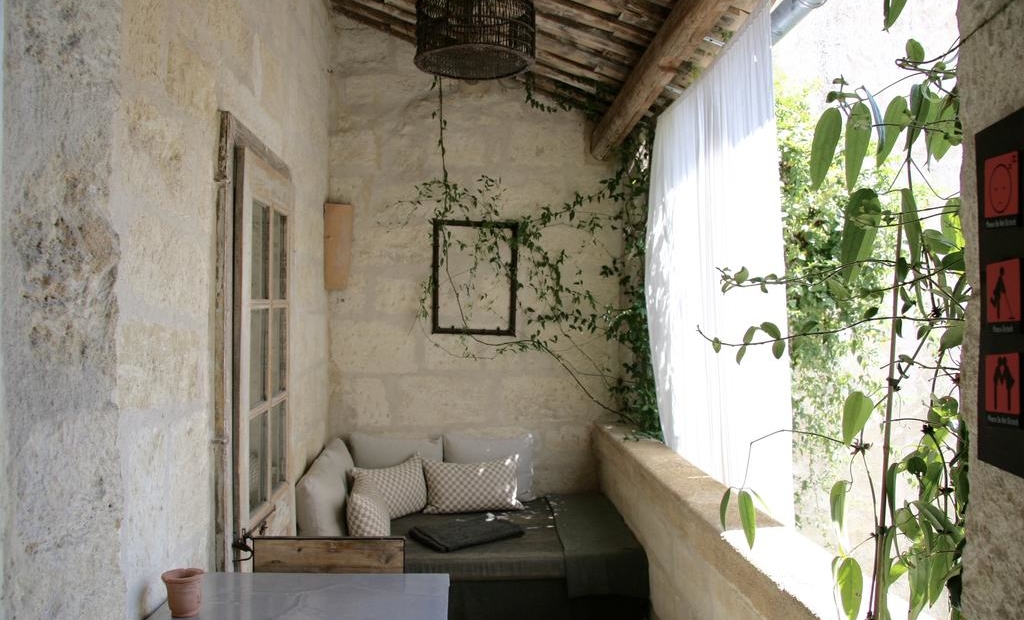 L'Albiousse, chambre d'hôtes de luxe au coeur d'Uzès, Occitanie. Adresses Exclusives.