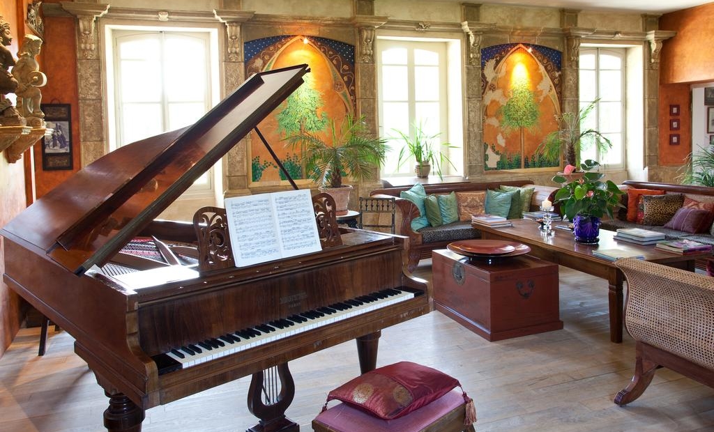 Château de Saint Georges, Maison d'hôtes et Chambre d'hôtes de luxe à Saint-Georges-sur-Moulon, proche de Bourges dans le Centre Val de Loire, Adresses Exclusives