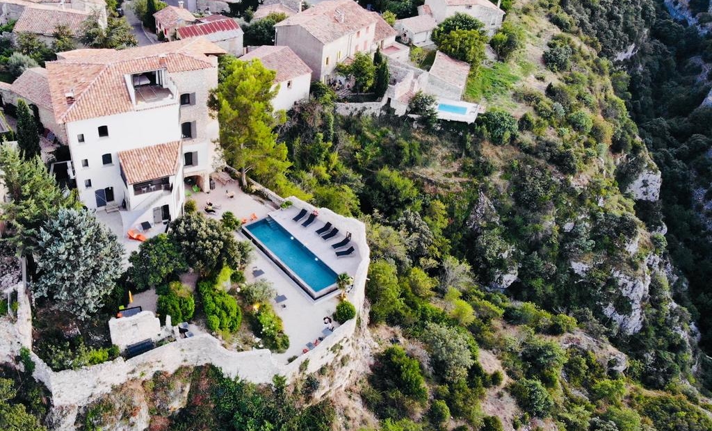 Metafort, chambe d'hôtes de luxe, entre Luberon et Mont Ventoux, au cœur de la Provence. Adresses Exclusives