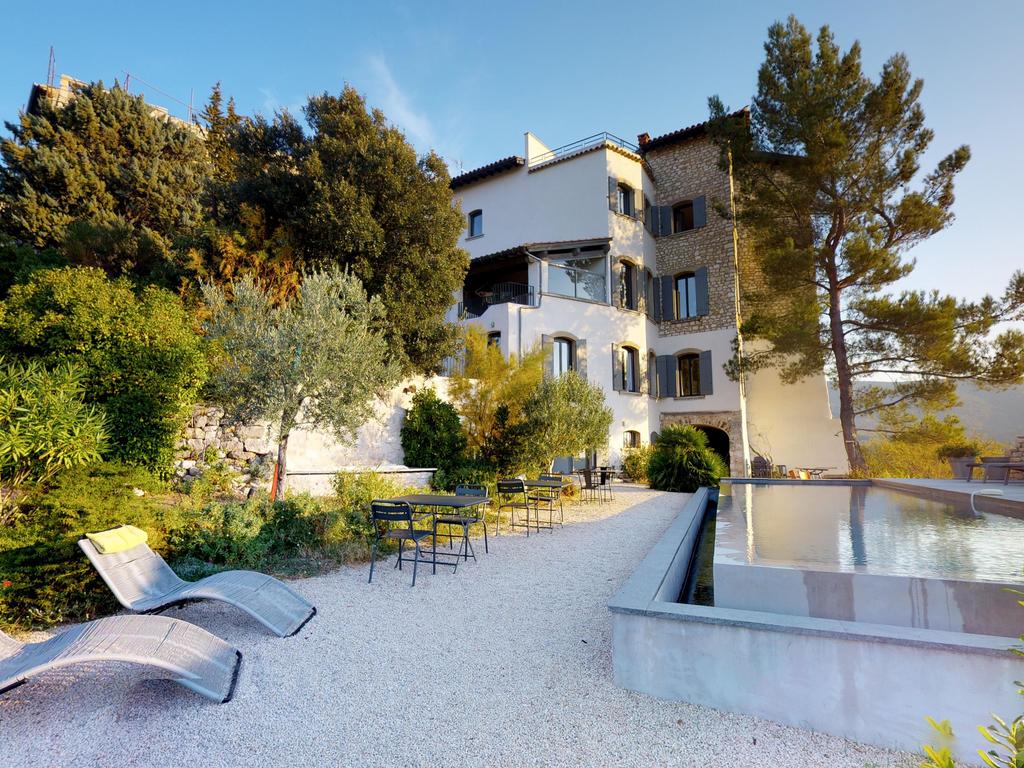 Metafort, chambe d'hôtes de luxe, entre Luberon et Mont Ventoux, au cœur de la Provence. Adresses Exclusives