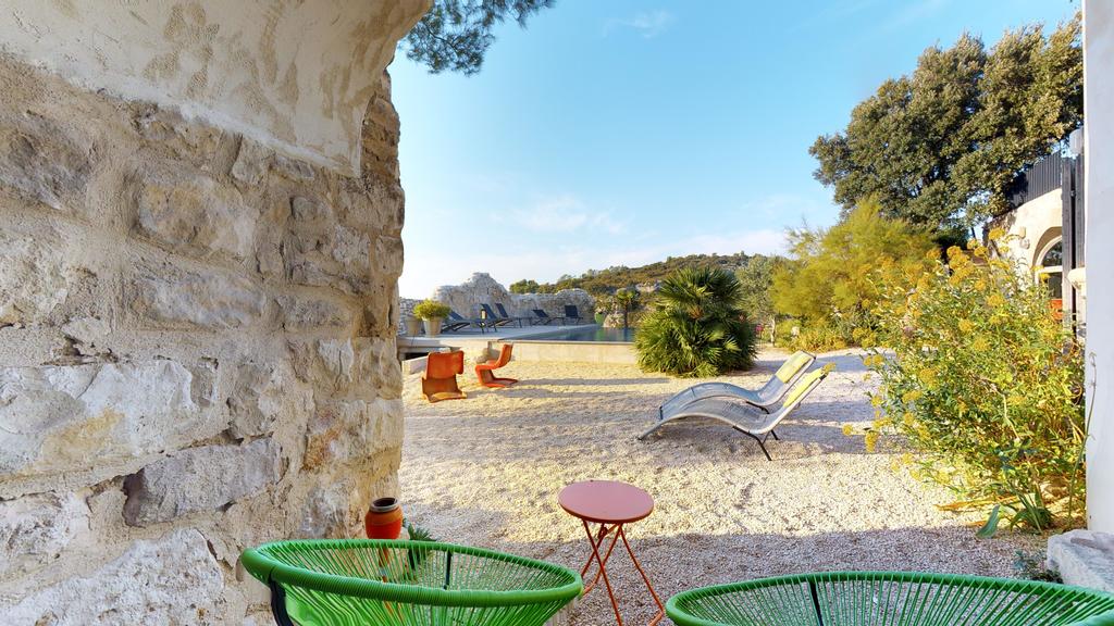 Metafort, chambe d'hôtes de luxe, entre Luberon et Mont Ventoux, au cœur de la Provence. Adresses Exclusives