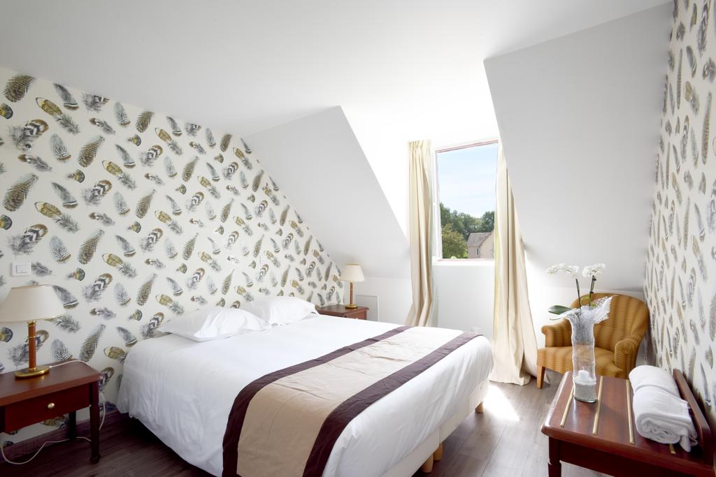 Château de Courcelles Le Roy, Location de luxe, mariage, séminaires, evenement proche d'Orléans, Bourges et Auxerre dans le Centre Val de Loire, Adresses Exclusives
