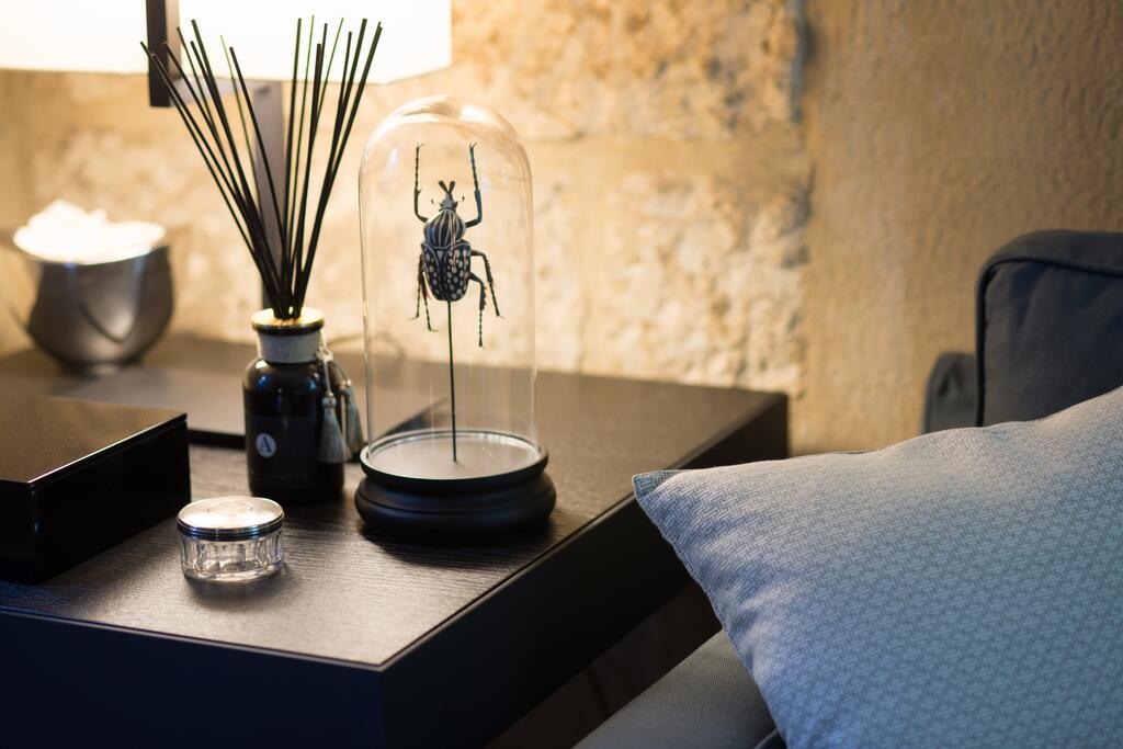 La Banasterie, maison d'hôtes de luxe dans le centre ville d'Avignon à côte du Palais des Papes, Adresses Exclusives