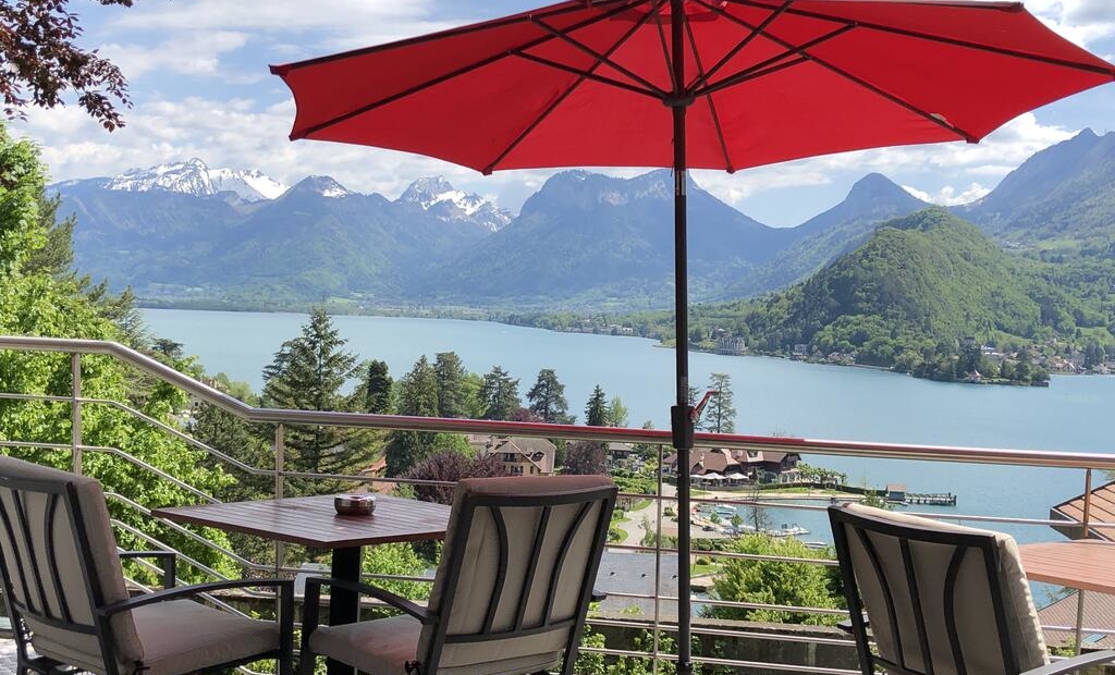 Chalet Christine, Maison d'hôtes de luxe à Talloires, Lac d'Annecy, Haute-Savoie, Adresses Exclusives