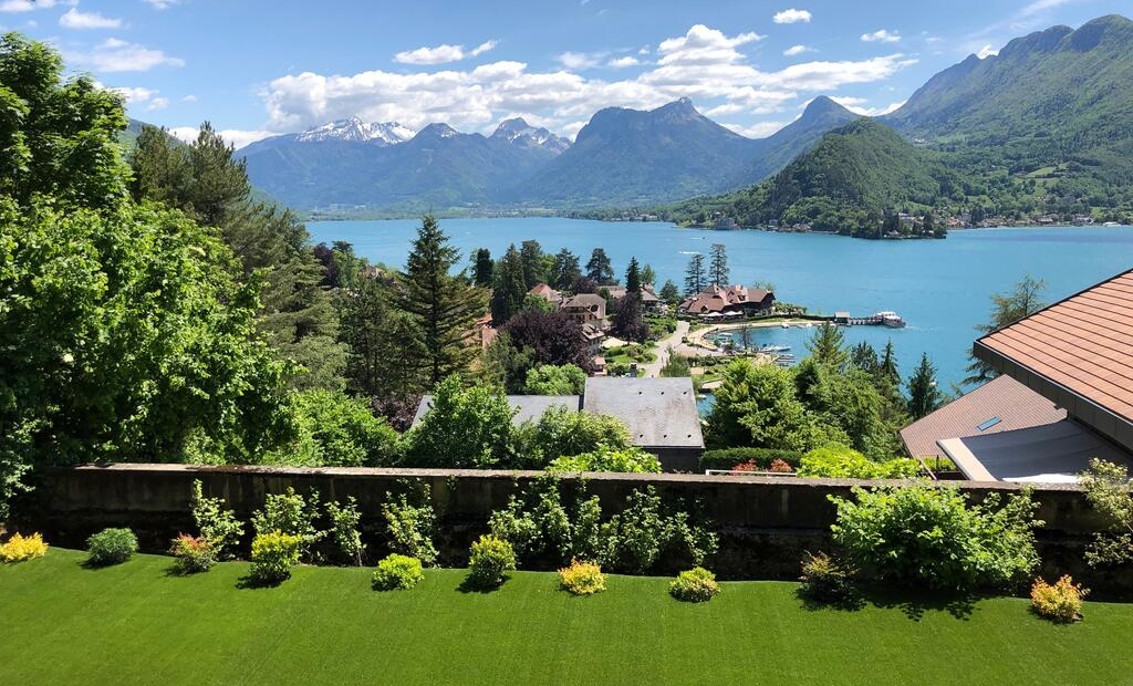 Chalet Christine, Maison d'hôtes de luxe à Talloires, Lac d'Annecy, Haute-Savoie, Adresses Exclusives