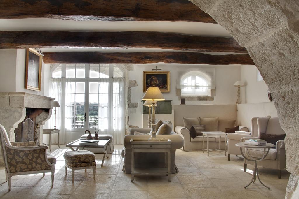 Mas de la Rose, Chambre d'hôtes de luxe à Orgon proche de St Remy de Provence, Adresses Exclusives