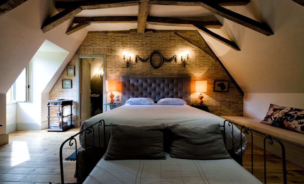 Château de Saint Georges, Maison d'hôtes et Chambre d'hôtes de luxe à Saint-Georges-sur-Moulon, proche de Bourges dans le Centre Val de Loire, Adresses Exclusives