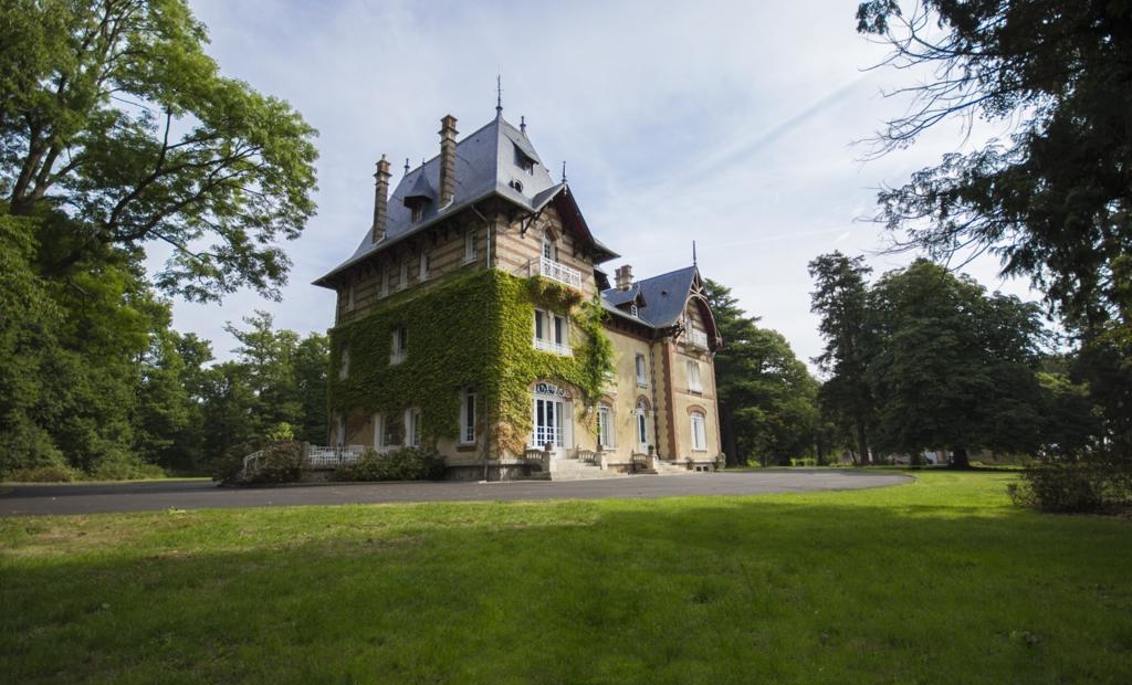 Manoir d'Elise, Chambre d'hôtes de luxe en Normandie, Deauville, Adresses Exclusives