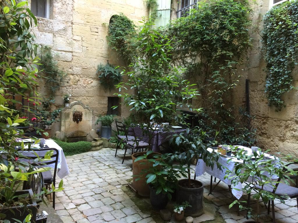 L'Albiousse, chambre d'hôtes de luxe au coeur d'Uzès, Occitanie. Adresses Exclusives.