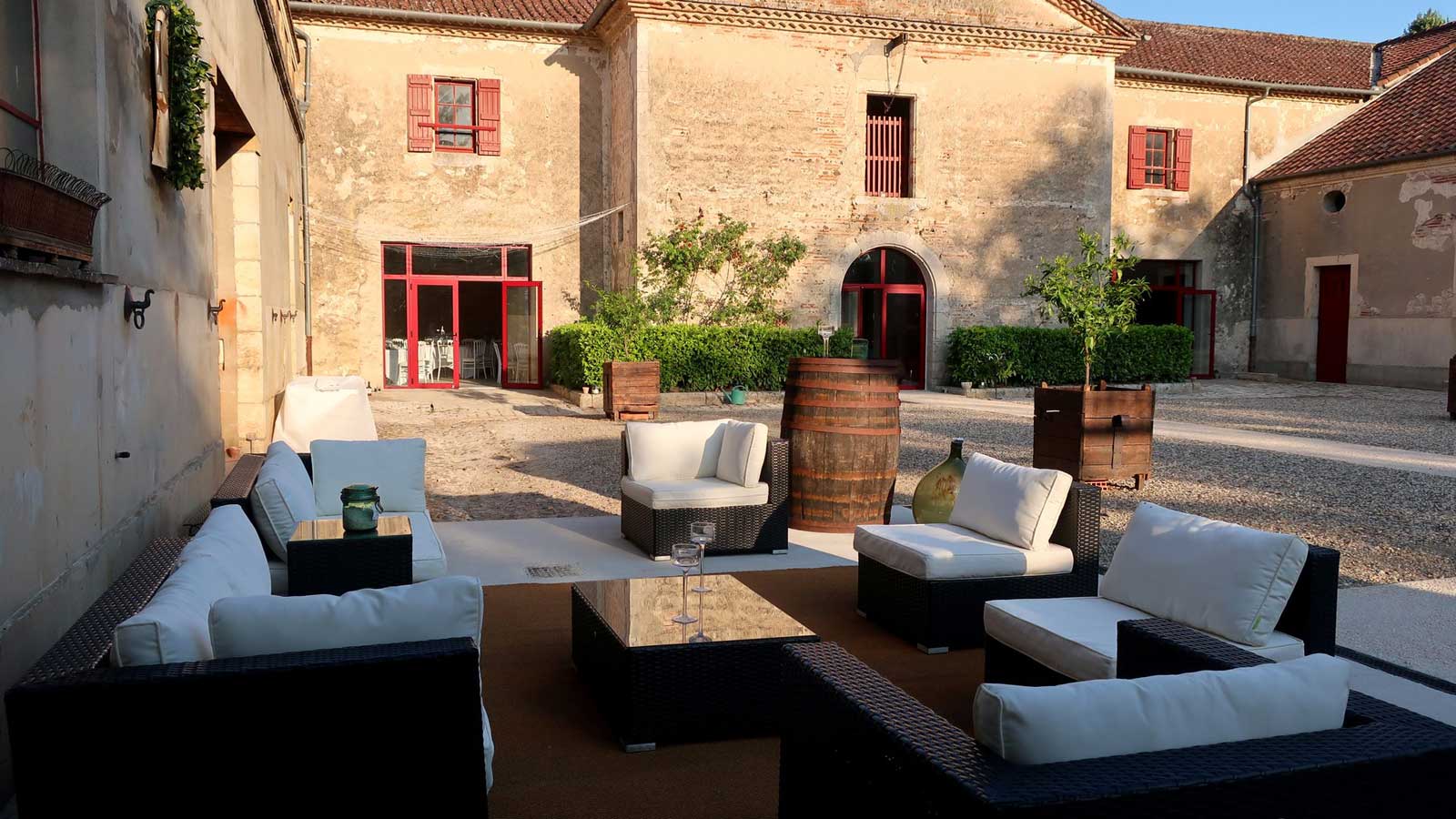 Château Saint Denis, location, mariages, réceptions dans le Sud-Ouest, à côté d'Agen. Adresses Exclusives.