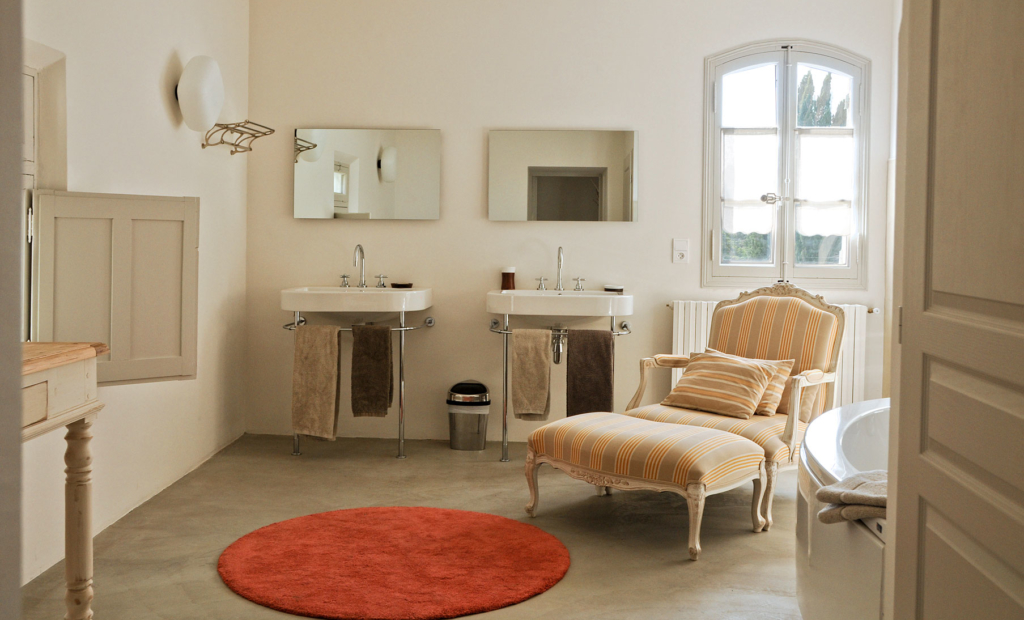 Château Grand Boise, location de luxe à Trets en Provence avec vue sur le vignoble Sainte Victoire, Adresses Exclusives