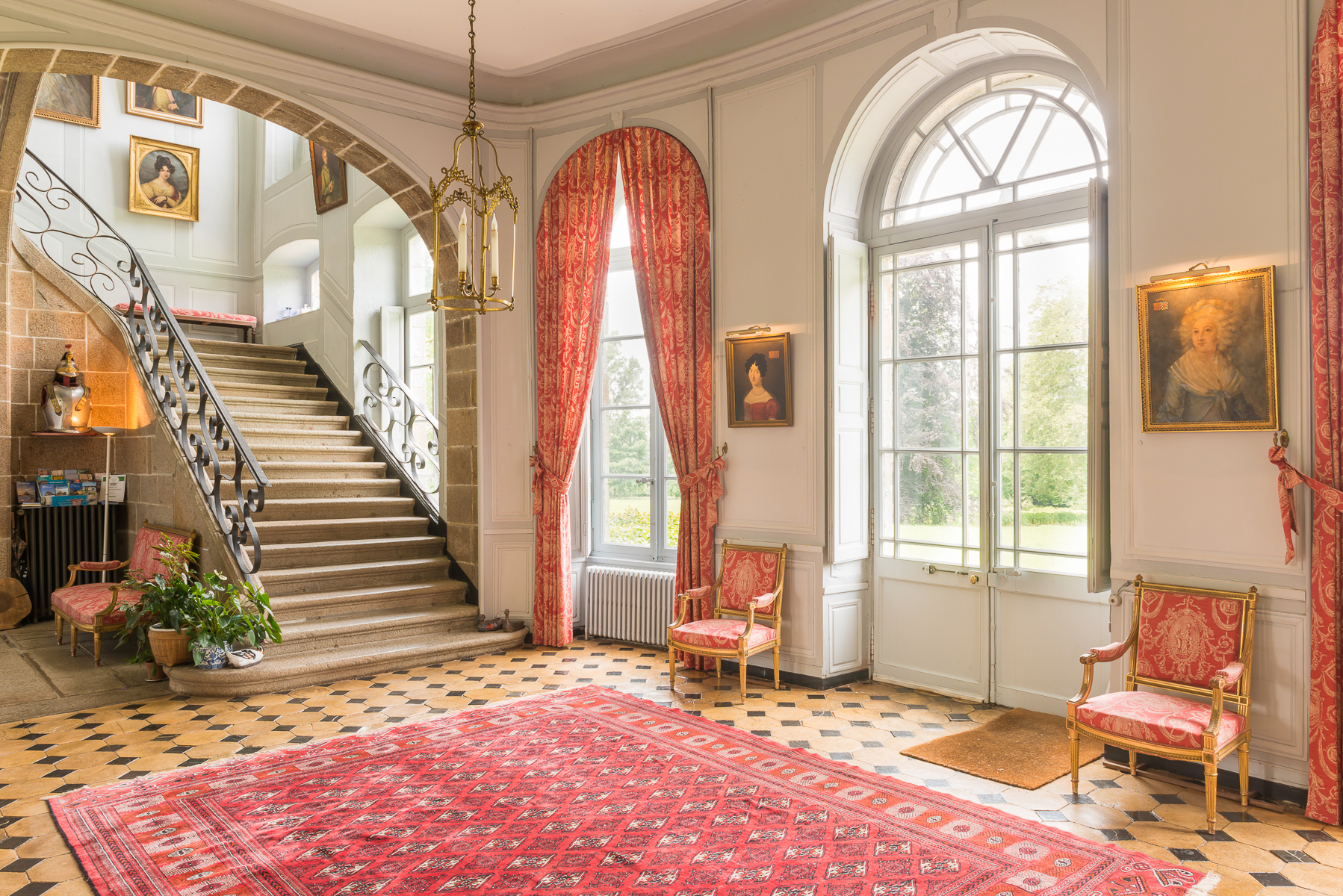 Château de Boucéel - Chambre d'hôtes et Gîtes de charme avec piscine baie Mont Saint Michel - Adresses Exclusives
