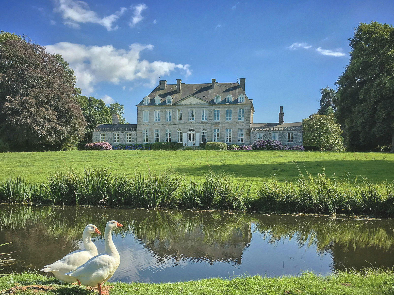 Château de Boucéel - Chambre d'hôtes et Gîtes de charme avec piscine baie Mont Saint Michel - Adresses Exclusives